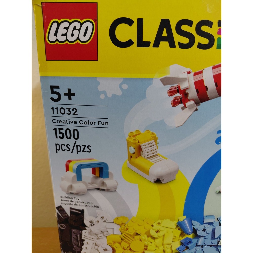 LEGO Classic Creative Color Fun 11032 1500 Pieces NEW SEALED Retired Set - Picture 5 of 7